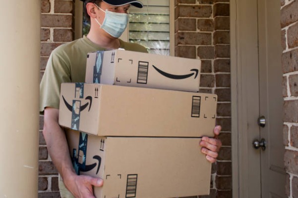 Diverse career opportunities in Amazon jobs across technology, warehousing, and corporate roles